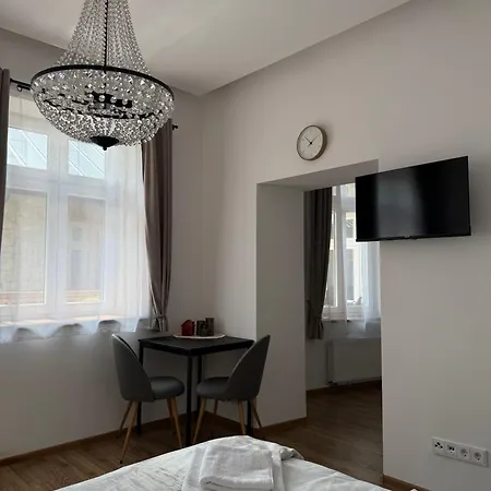 Stare Podworko Апартаменты Pilica